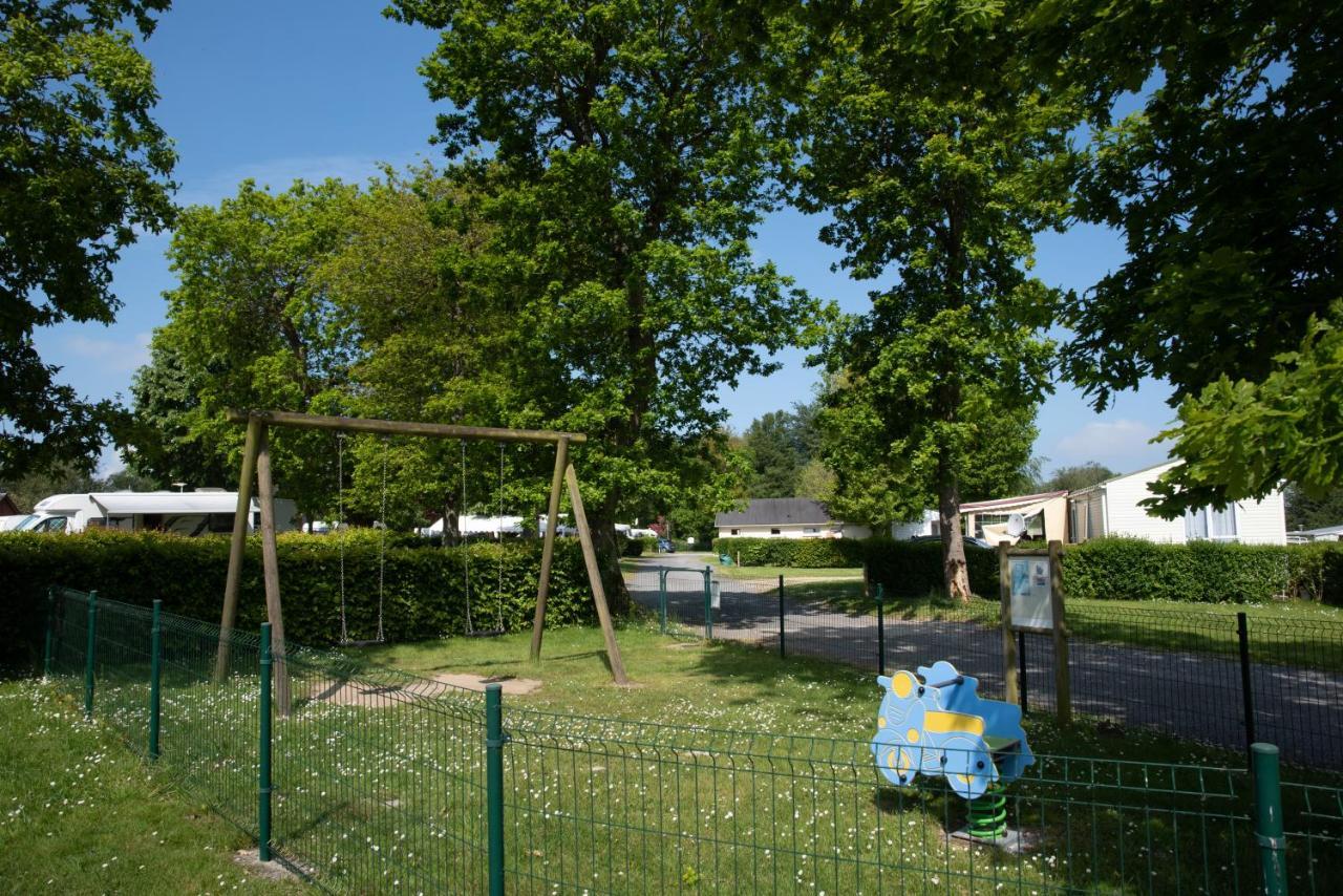 Camping Les Falaises De Toussaint Dış mekan fotoğraf